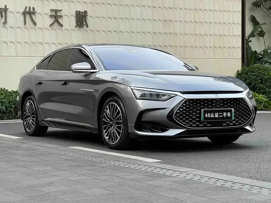 BYD Second-hand Han 2023 DM-i Champion Edition 121KM Premium Edition 2023 — миниатюра 3