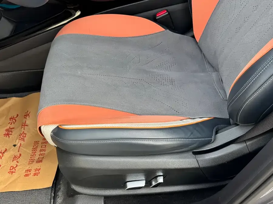 BYD Song PLUS New Energy Song PLUS New Energy 2023 Champion Edition DM-i 150KM Flagship PLUS 2024 — миниатюра 3