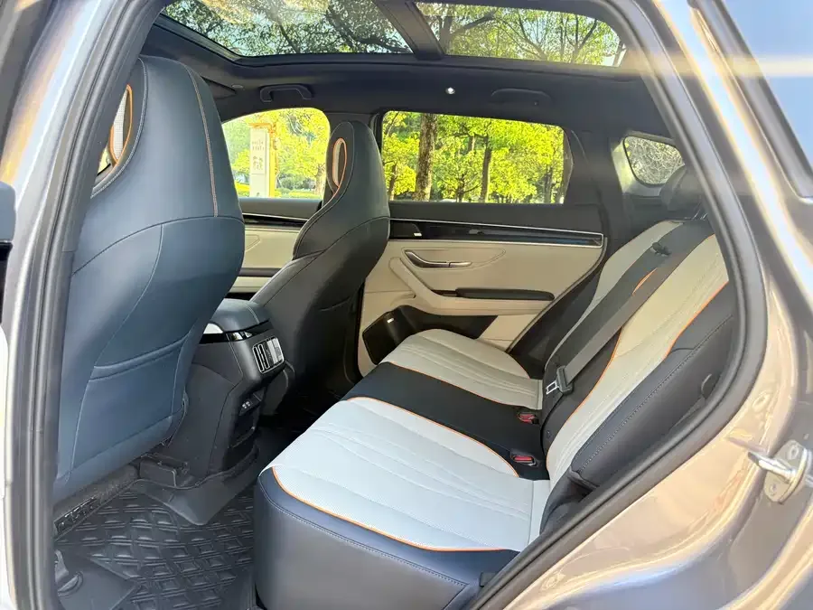 BYD Song PLUS New Energy Song PLUS New Energy 2021 DM-i 110KM Flagship PLUS 5G Edition 2023 — миниатюра 2