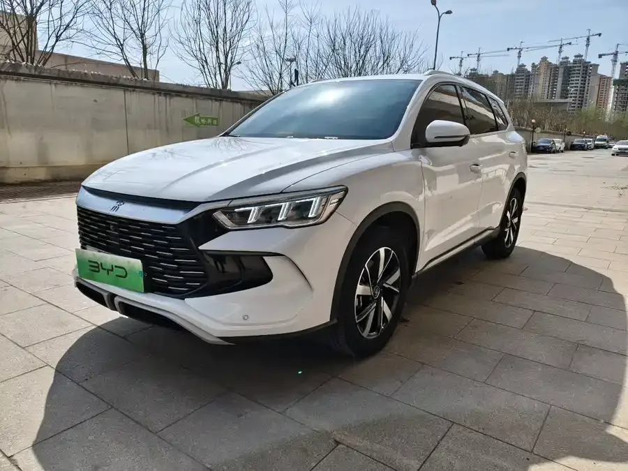 BYD Song Pro New Energy Song Pro New Energy 2024 Honor Edition DM-i 71KM Pilot Edition 2024 — фото 1, купить с доставкой в Москву