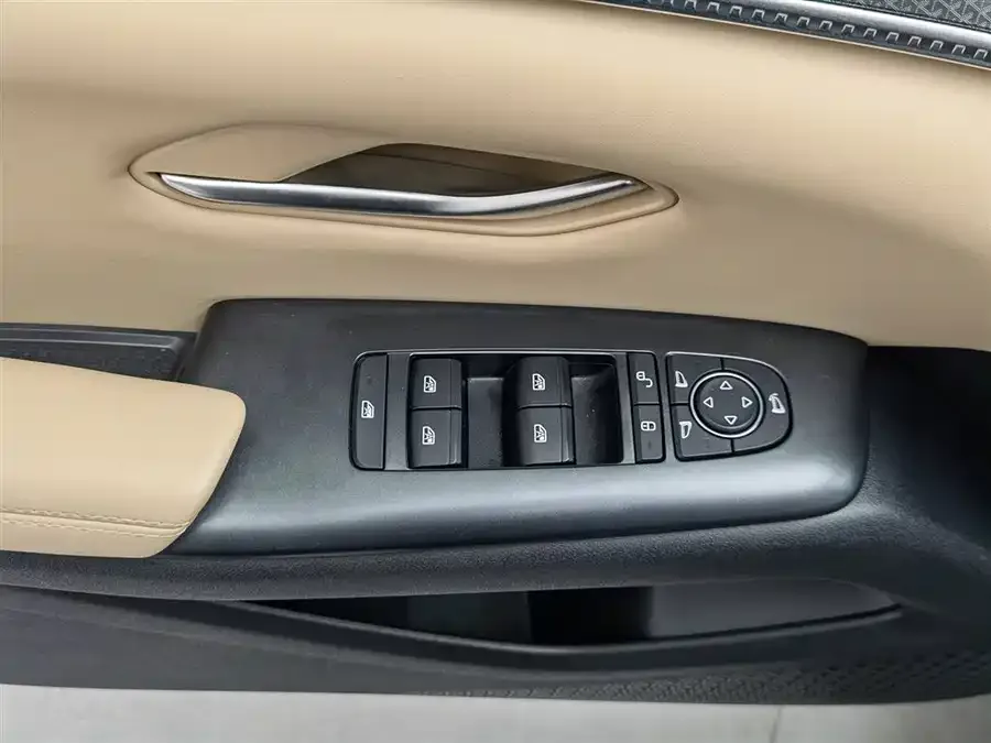 BYD Song Pro New Energy Song Pro New Energy 2025 Second Generation DM-i 115KM Beyond Edition 2025 — миниатюра 3