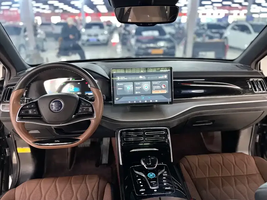 BYD Tang New Energy Tang New Energy 2021 DM-i 112KM Premium Edition 2022 — миниатюра 3