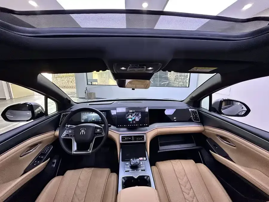 BYD Song L DM-i Song L DM-i 2024 112km Surpassing Edition 2024 — миниатюра 2