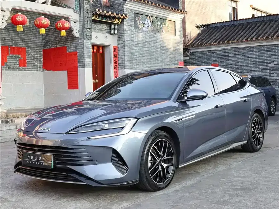 BYD seal Haibao 2024 Glory Edition DM-i 1.5L 121km Luxury 2024 — фото 1, купить с доставкой в Москву