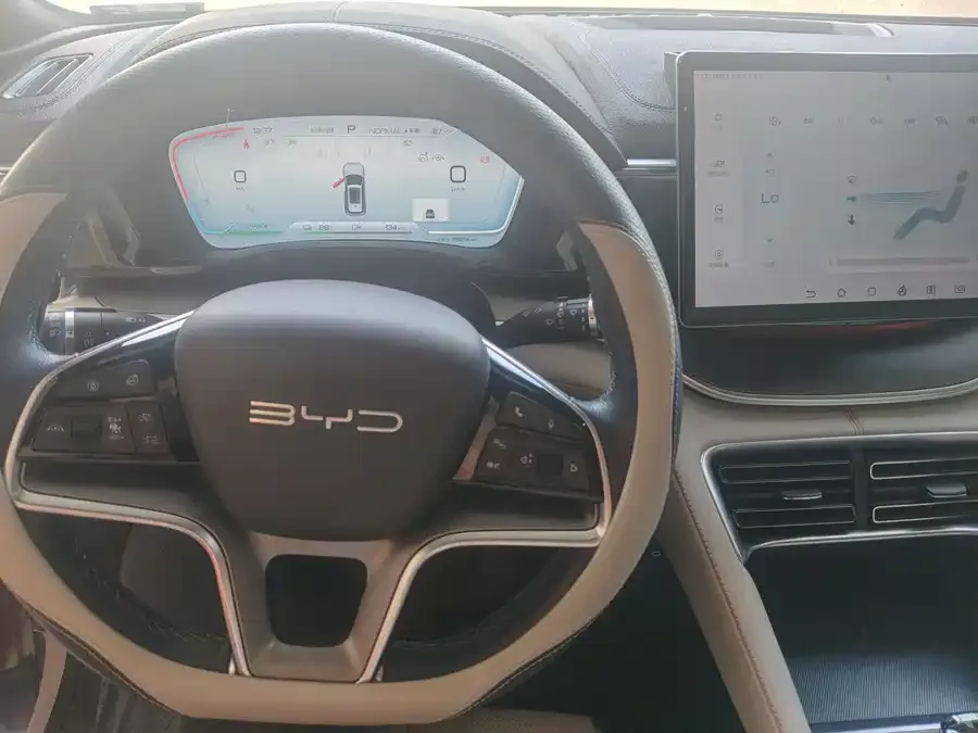 BYD Song PLUS New Energy Song PLUS New Energy 2023 Champion Edition EV 520KM Flagship 2023 — миниатюра 2