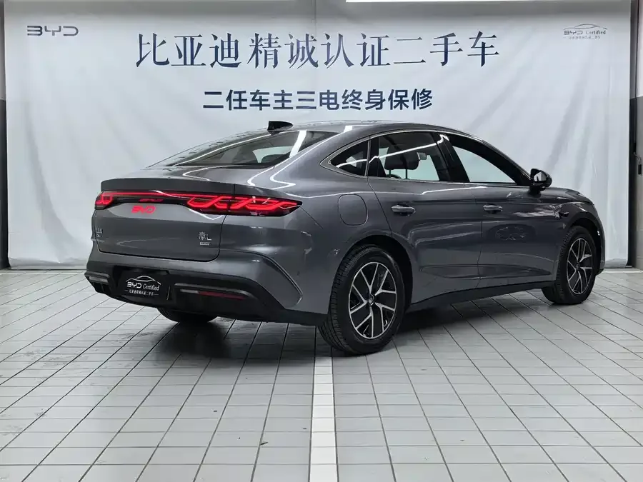 BYD Qin L Qin L 2025 DM-i Intelligent Driving Edition 120KM Beyond Edition 2025 — миниатюра 2