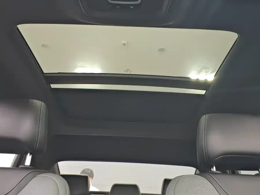 BYD Qin L Qin L 2025 DM-i Intelligent Driving Edition 120KM Beyond Edition 2025 — миниатюра 4