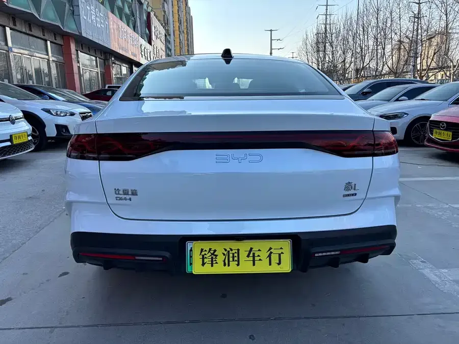 BYD Qin L Qin L 2024 DM-i 120KM Beyond Edition 2025 — миниатюра 2