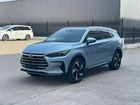 BYD Tang New Energy 2023 buy in Moscow