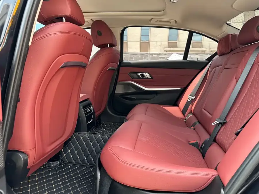 BMW 3 series BMW 3 Series 2023 320Li M Sport Package 2023 — миниатюра 4