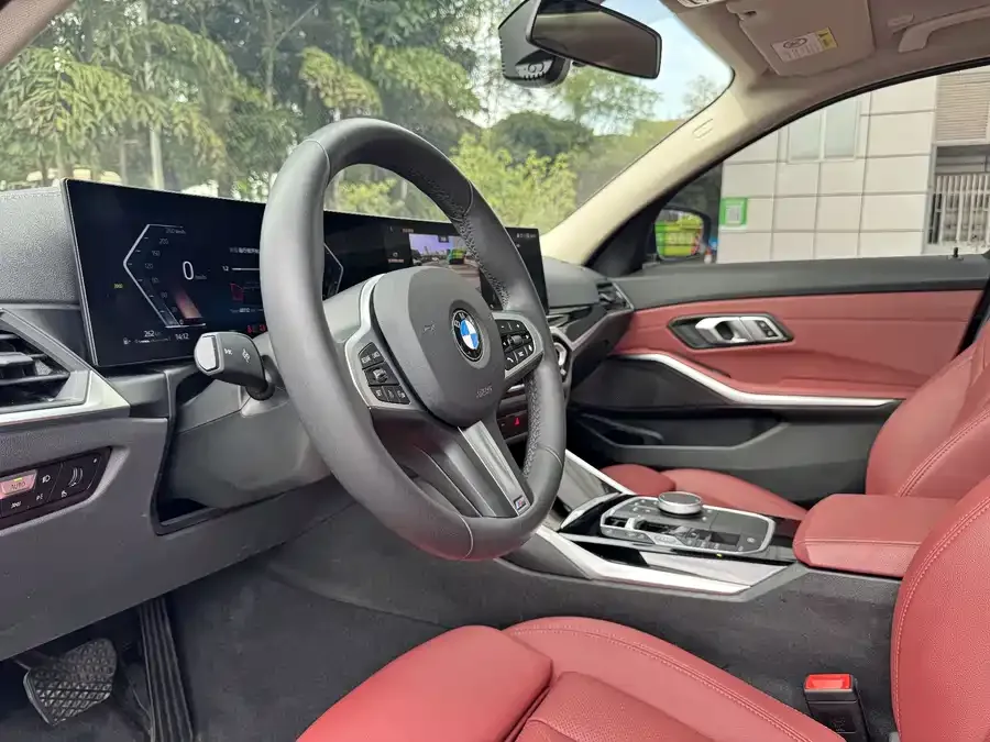 BMW 3 series BMW 3 Series 2023 320Li M Sport Package 2023 — миниатюра 2