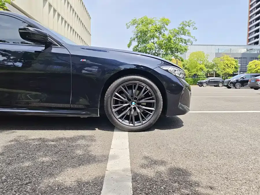 BMW 3 series BMW 3 Series 2023 325Li M Sport Night Edition 2023 — миниатюра 5