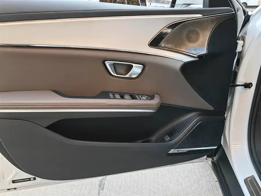 BYD Second-hand Han 2020 EV Super Long Range Luxury Edition 2022 — миниатюра 4