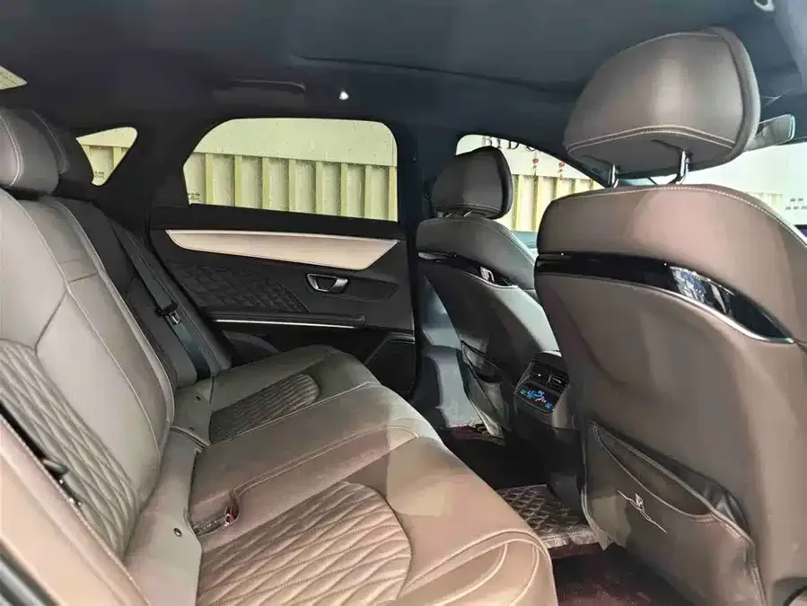 BYD Second-hand Han 2024 EV Honor Edition 506KM Front-wheel Drive Premium 2024 — миниатюра 3