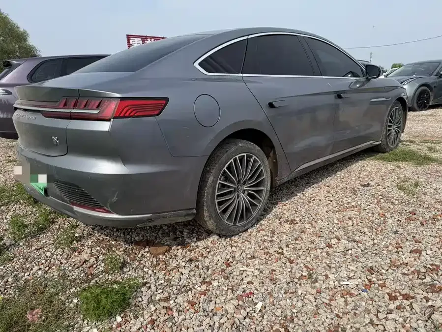 BYD Second-hand Han 2021 EV Standard Range Luxury Edition 2022 — миниатюра 3