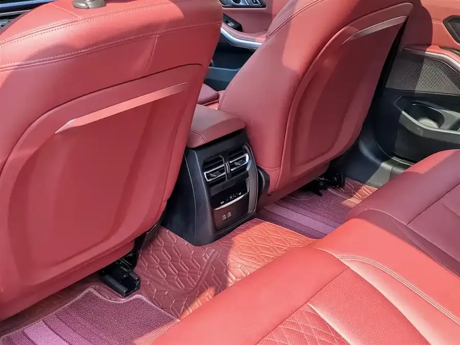 BMW 3 series BMW 3 Series 2023 320Li M Sport Package 2023 — миниатюра 3