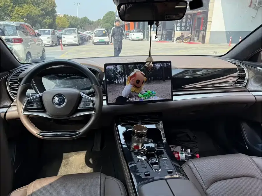 BYD Second-hand Han 2021 EV Standard Range Luxury Edition 2022 — миниатюра 3