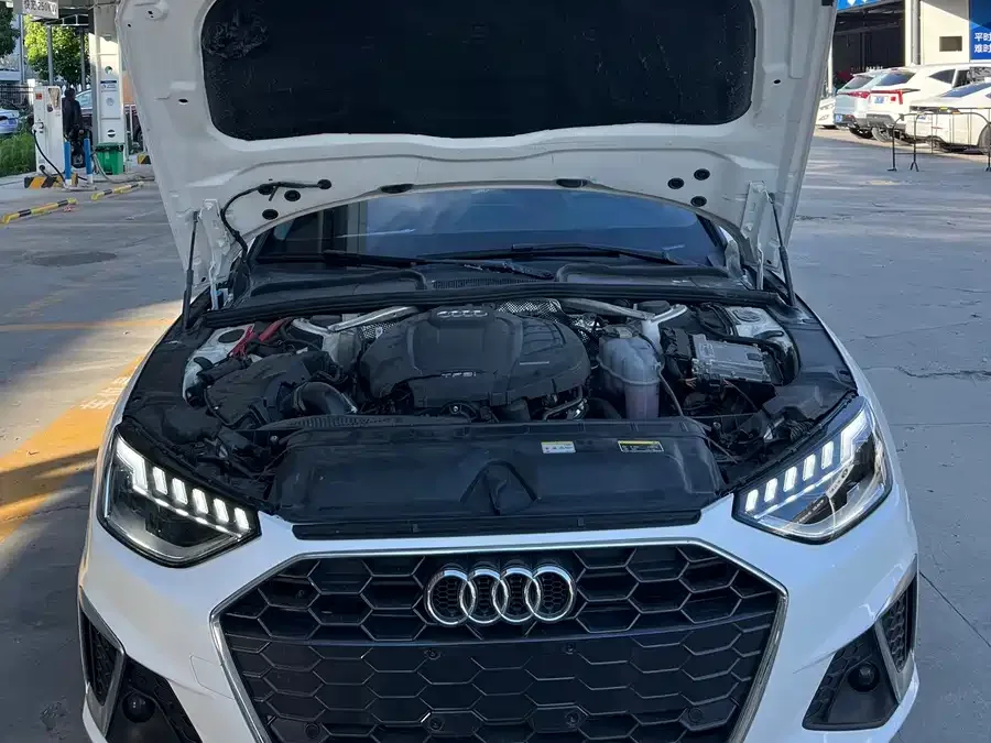 Audi a4 l 2022 40 TFSI Fashionable and Elegant 2023 — миниатюра 4