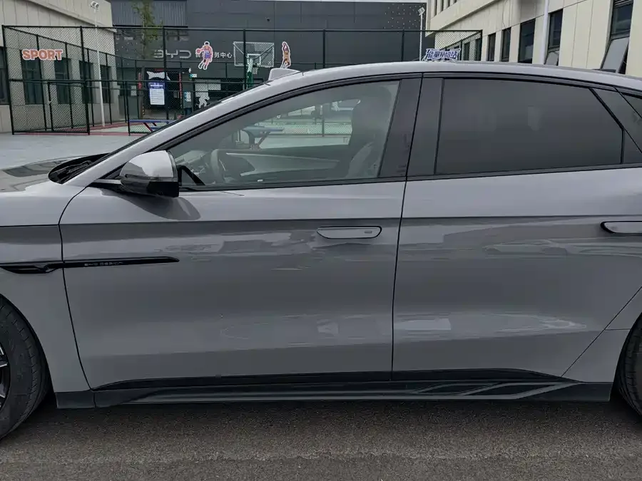 BYD Second-hand Han 2025 DM-i Intelligent Driving Edition 125KM LiDAR Flagship Model 2025 — миниатюра 5