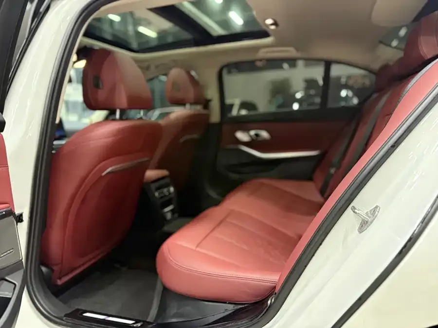 BMW 3 series BMW 3 Series 2023 320Li M Sport Package 2023 — миниатюра 3