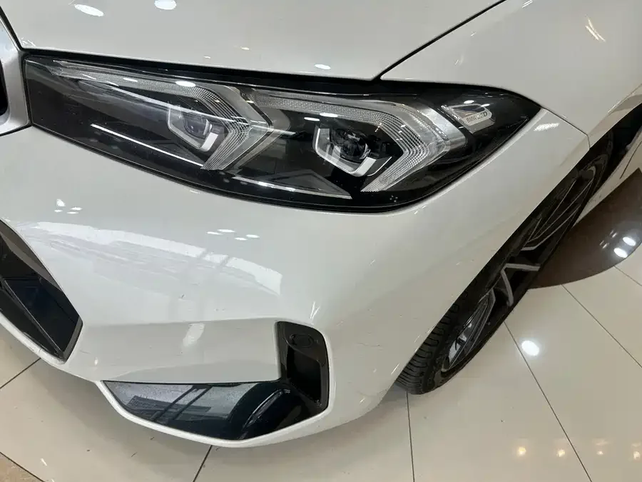 BMW 3 series BMW 3 Series 2023 320Li M Sport Package 2023 — миниатюра 5