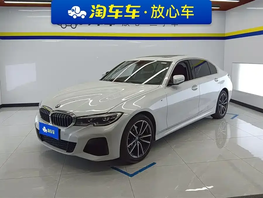 BMW 3 series BMW 3 Series 2022 320Li M Sport Package 2022 — фото 1, купить с доставкой в Москву