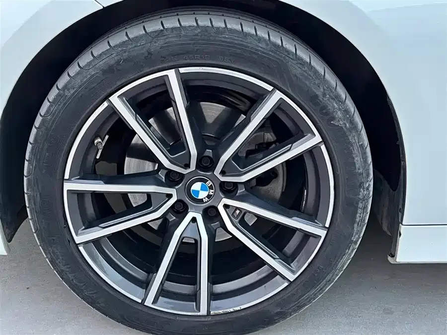 BMW 3 series BMW 3 Series 2022 facelift 320Li M Sport package 2022 — миниатюра 2