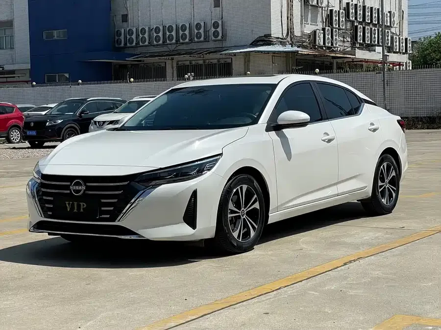 Nissan Sylphy Sylphy 2023 facelift 1.6L CVT Intelligent Driving Edition 2024 — фото 1, купить с доставкой в Москву