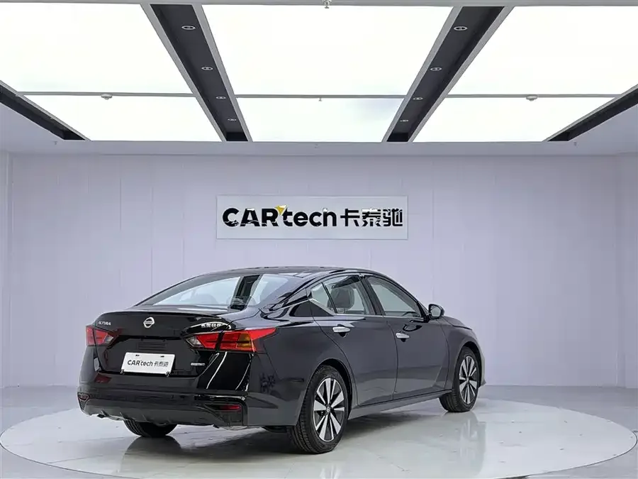 Nissan Altima Teana 2021 2.0L XL Comfort Edition 2026 — миниатюра 2