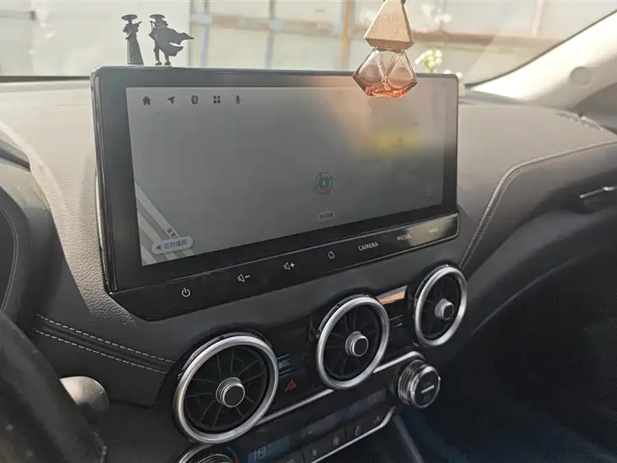 Nissan Sylphy Sylphy 2023 facelift 1.6L CVT Enjoy Edition 2025 — миниатюра 4