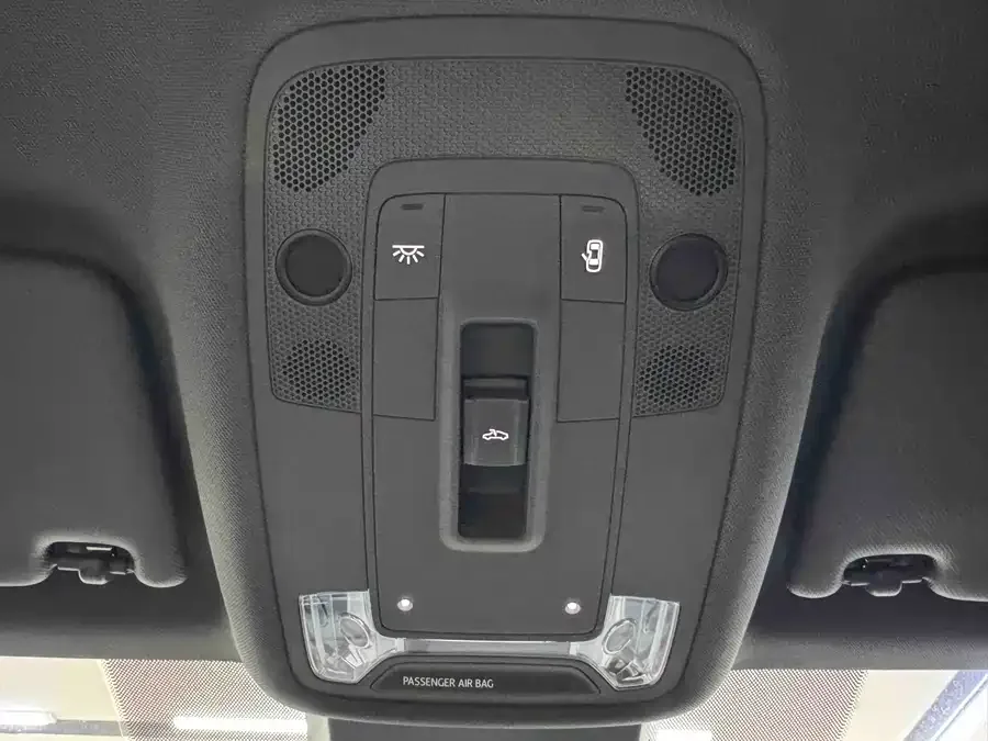 Audi A3 2023 A3L Limousine 35 TFSI Fashion Sports 2023 — миниатюра 4