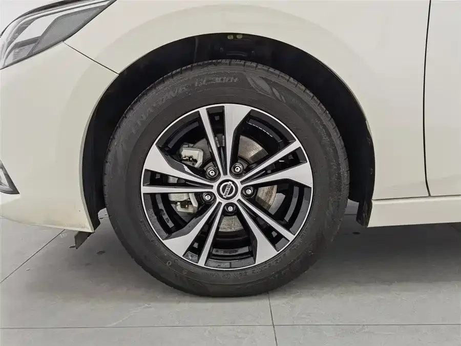 Nissan Sylphy Sylphy 2022 1.6L XL CVT Enjoy Edition 2023 — миниатюра 5