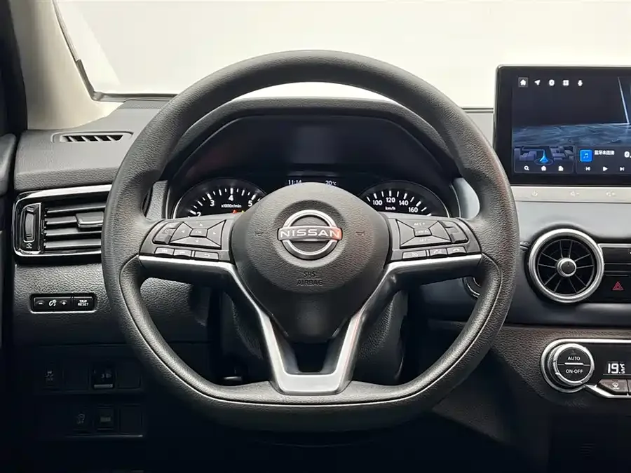 Nissan Qashqai Qashqai 2025 Honor 2.0L CVT XV True Heart Edition 2025 — миниатюра 5