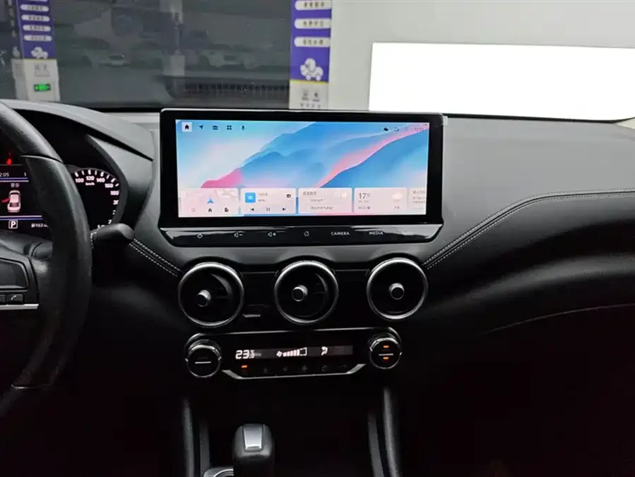 Nissan Sylphy Sylphy 2023 1.6L CVT Enjoy Edition 2024 — миниатюра 4
