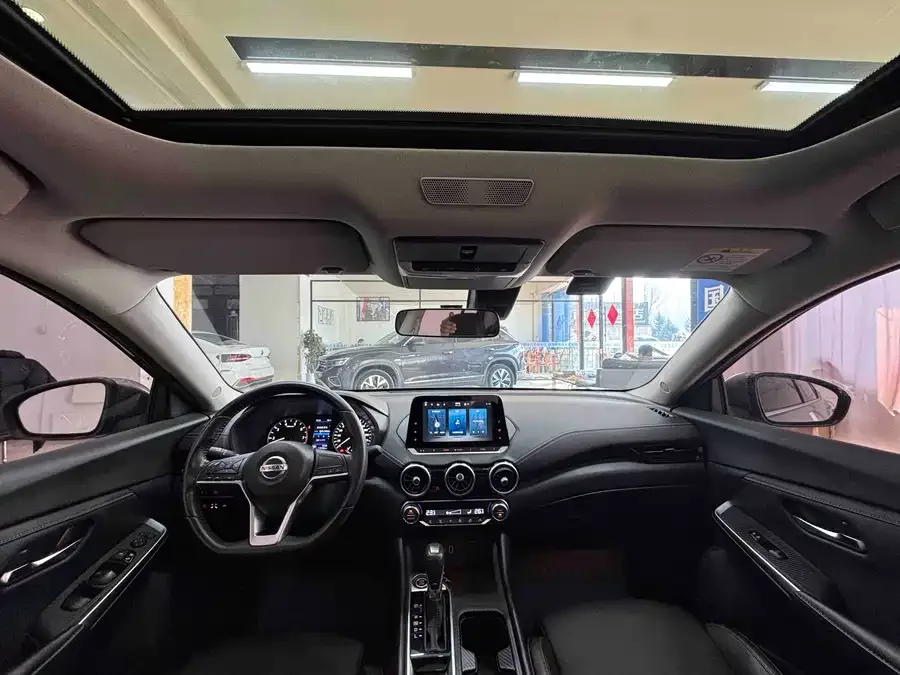Nissan Sylphy Sylphy 2022 1.6L XL CVT Enjoy Edition 2022 — миниатюра 5
