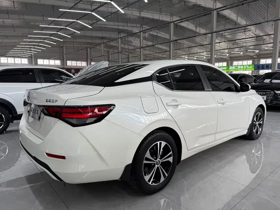 Nissan Sylphy Sylphy 2022 1.6L XL CVT Enjoy Edition 2022 — миниатюра 3