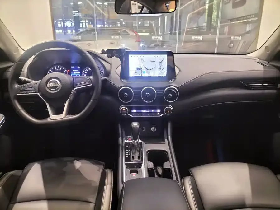 Nissan Sylphy Sylphy 2022 1.6L XL CVT Enjoy Edition 2022 — миниатюра 4