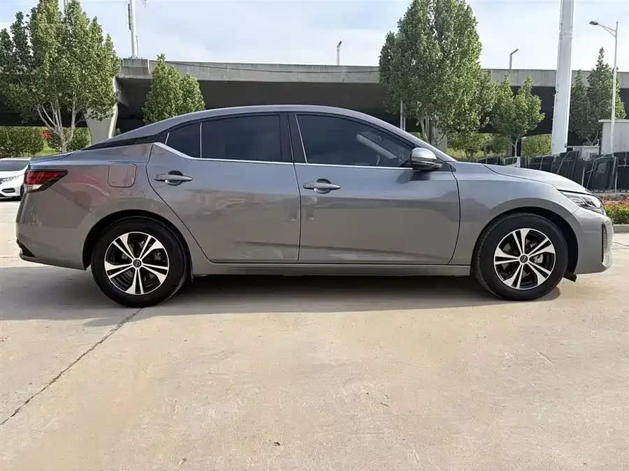 Nissan Sylphy Sylphy 2023 1.6L CVT Enjoy Edition 2024 — миниатюра 2