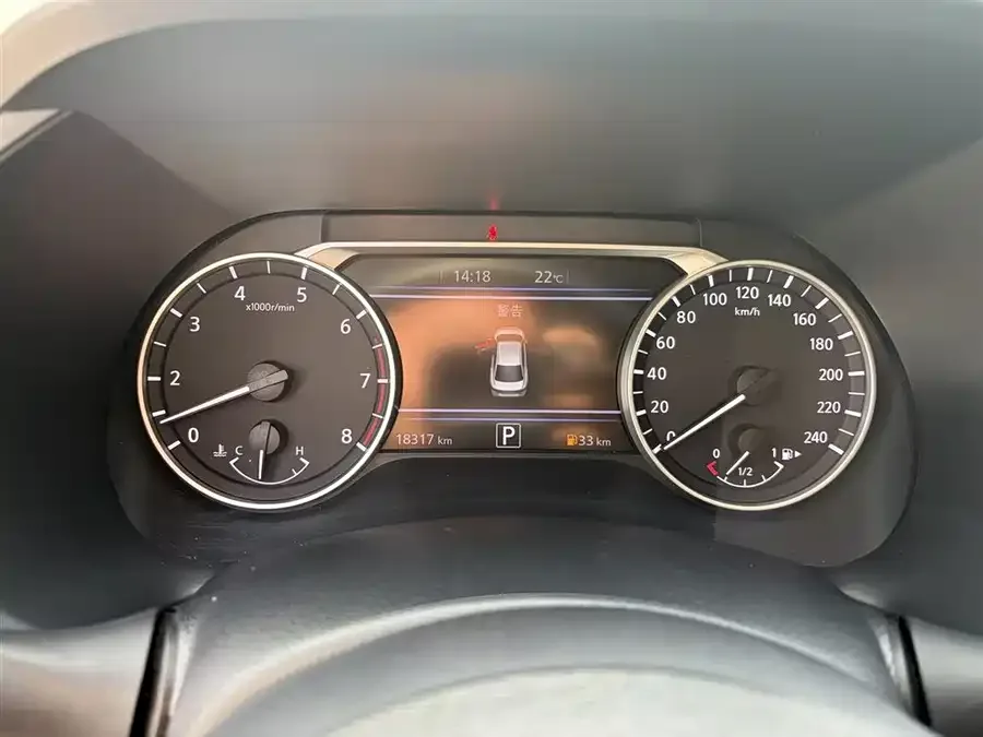 Nissan Sylphy Sylphy 2023 1.6L CVT Enjoy Edition 2024 — миниатюра 5