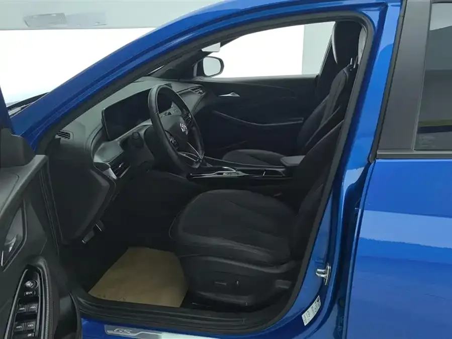 Buick Verano Valeant 2023 Pro GS Blast Edition 2023 — миниатюра 3
