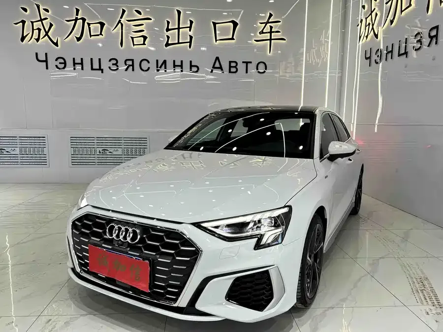 Audi A3 2022 Sportback 35 TFSI stylish and sporty 2023 — фото 1, купить с доставкой в Москву