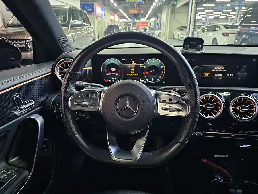 Mercedes-Benz Class A Mercedes-Benz A-Class 2022 Model A 200 L Sports Sedan Fashion Model 2022 — миниатюра 4