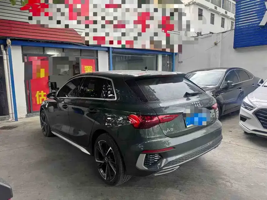 Audi A3 2023 Sportback 35 TFSI stylish and sporty 2023 — миниатюра 2