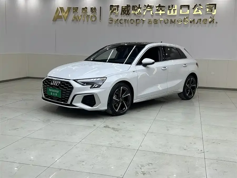 Audi A3 2022 Sportback 35 TFSI stylish and sporty 2022 — фото 1, купить с доставкой в Москву