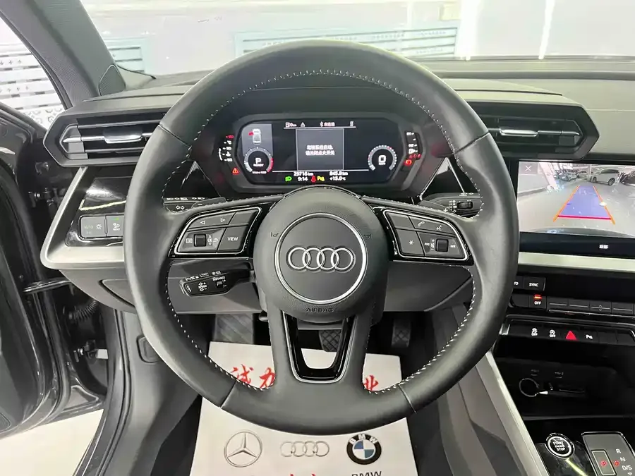 Audi A3 2022 A3L Limousine 35 TFSI Fashion Sports 2022 — миниатюра 4