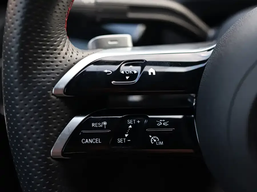 Mercedes-Benz Class A Mercedes-Benz A-Class 2024 Model A 200 L Fashion Edition 2024 — миниатюра 5