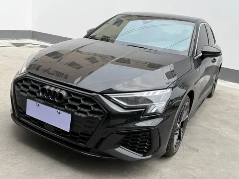 Audi A3 2024 купить в Москве