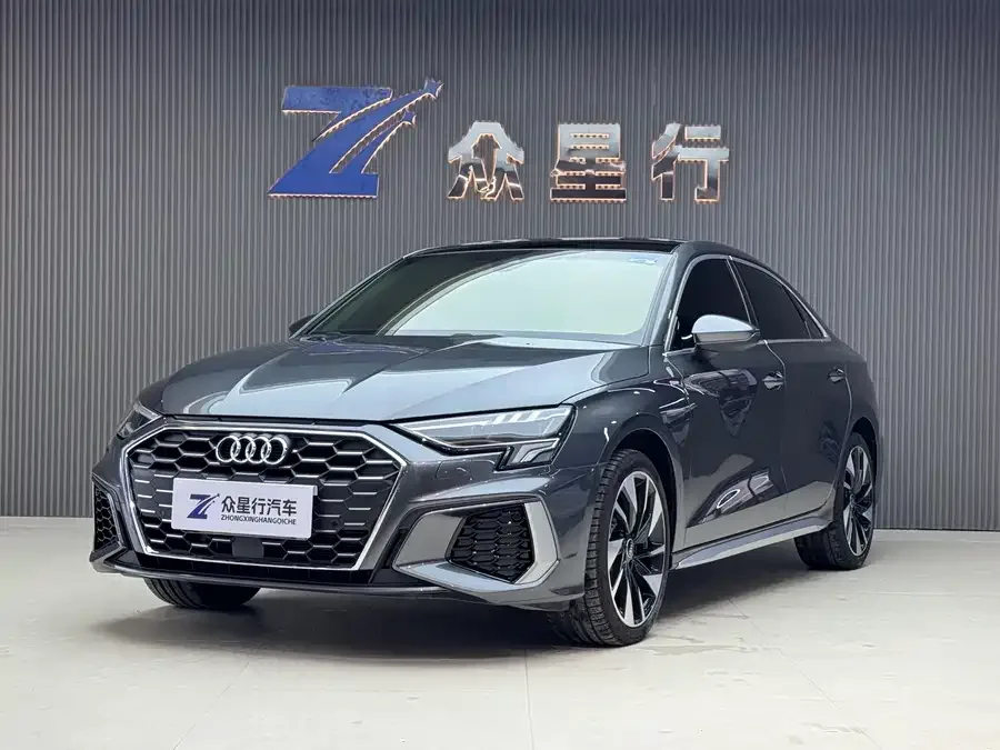 Audi A3 2024 A3L Limousine 35 TFSI Fashion Sports 2025 — фото 1, купить с доставкой в Москву