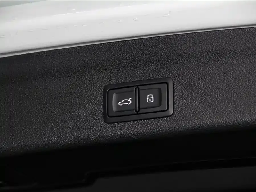 Audi Q3 2024 35 TFSI Fashion Dynamic Edition 2024 — миниатюра 5