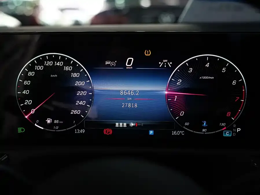 Mercedes-Benz Class A Mercedes-Benz A-Class 2023 A 200 L Fashion Edition 2023 — миниатюра 3